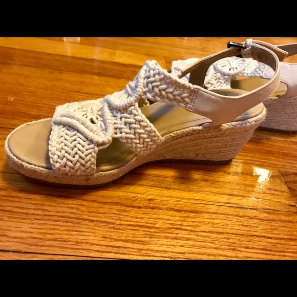Soul Naturalizer Cream Espadrilles Sandals - Picture 3 of 6